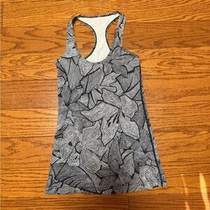 Lululemon Workout Top